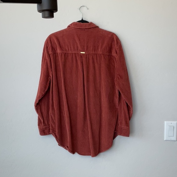 Billabong Top - Picture 7 of 14